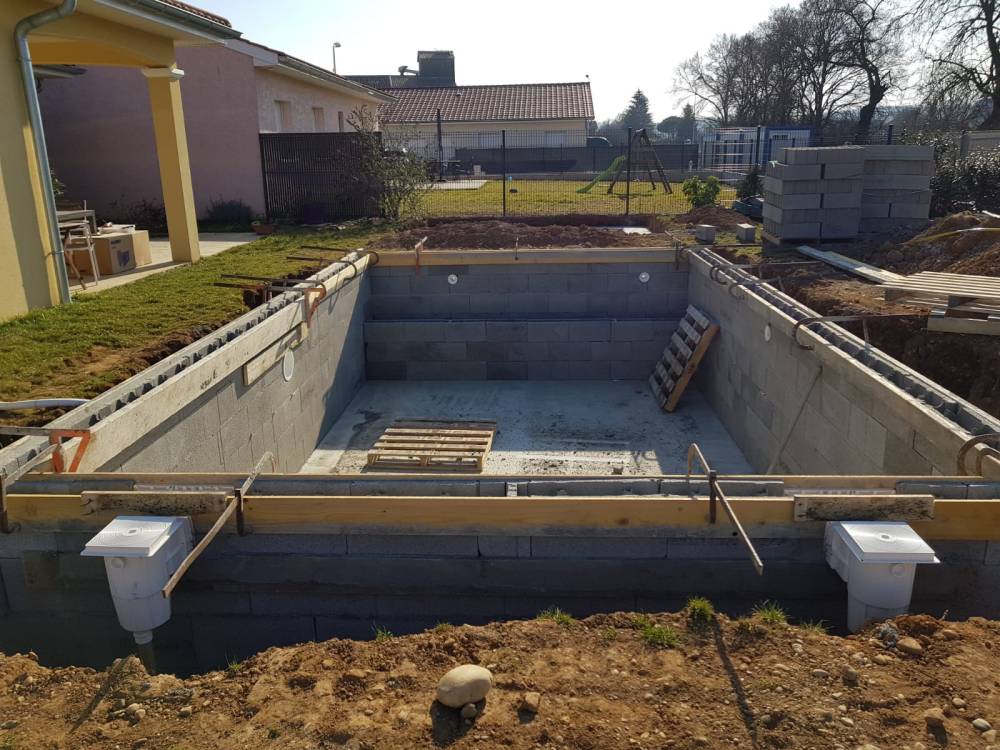 ArtDecoBat-Construction-de-piscine-Isère (8)